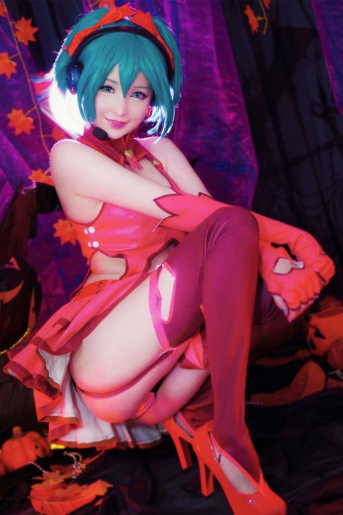 Miku Halloween Devil cosplay